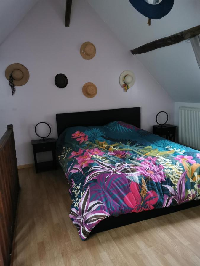 La Maison d'Yvonne La Bouille Extérieur photo